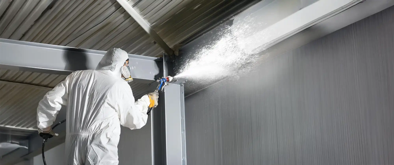 Vernici intumescenti - Gami Operai vernici intumescenti spray - Gami