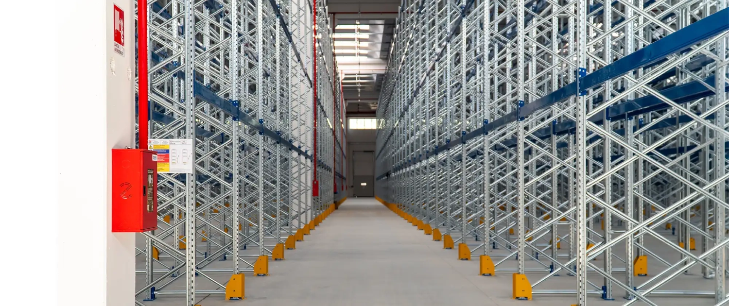 Polo Logistio Mosciano Sant'Angelo Cassetta idranti nel Polo Logistio Mosciano Sant'Angelo - GAMI